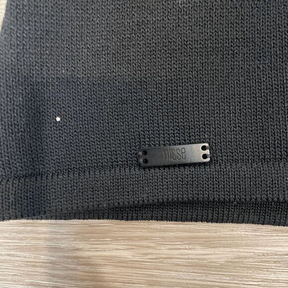 Nisse Women's Black Crew Neck Back Zip Short Sleeve Sweater Top Size Large - Picture 4 of 7